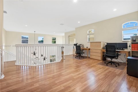 Casa en venta en Cutler Bay, Florida, 4 dormitorios, 272.58 m2 № 1982606 - foto 13