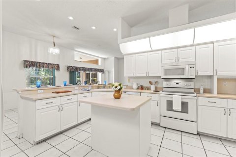 Villa ou maison à vendre à New Port Richey, Floride: 4 chambres, 227.24 m2 № 2138365 - photo 16