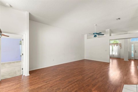 Villa ou maison à vendre à New Port Richey, Floride: 4 chambres, 227.24 m2 № 2138365 - photo 20