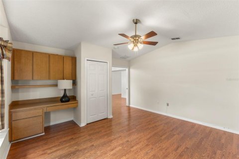 Villa ou maison à vendre à New Port Richey, Floride: 4 chambres, 227.24 m2 № 2138365 - photo 12