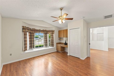 Villa ou maison à vendre à New Port Richey, Floride: 4 chambres, 227.24 m2 № 2138365 - photo 11