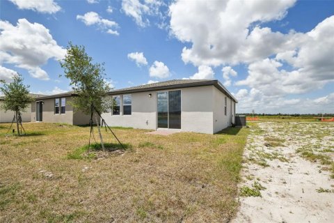 Villa ou maison à vendre à Poinciana, Floride: 3 chambres, 117.89 m2 № 1578238 - photo 30