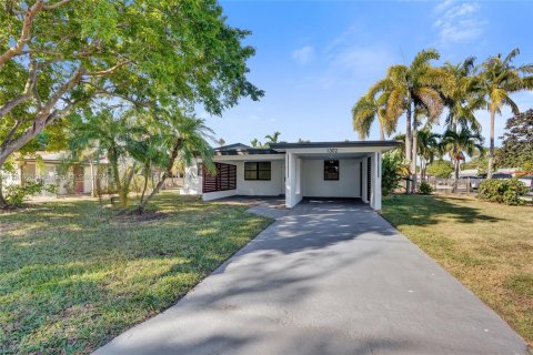 Casa en venta en Hollywood, Florida, 3 dormitorios, 107.67 m2 № 1974055 - foto 3