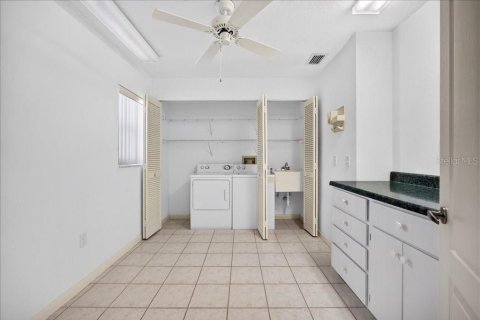 Casa en venta en Ormond Beach, Florida, 3 dormitorios, 204.38 m2 № 2419353 - foto 22