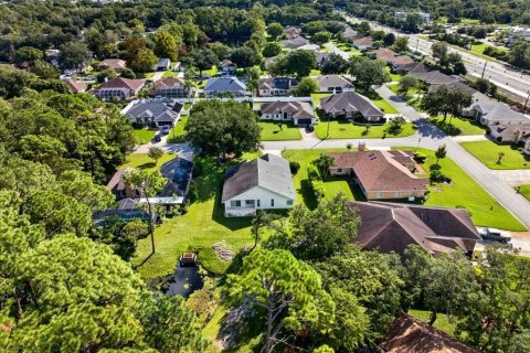 Casa en venta en Ormond Beach, Florida, 3 dormitorios, 204.38 m2 № 2419353 - foto 2