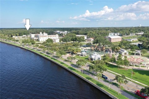 Villa ou maison à vendre à Sanford, Floride: 4 chambres, 211.45 m2 № 2308445 - photo 20