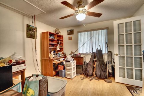 Villa ou maison à vendre à Sanford, Floride: 4 chambres, 211.45 m2 № 2308445 - photo 14