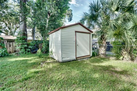 Villa ou maison à vendre à Sanford, Floride: 4 chambres, 211.45 m2 № 2308445 - photo 19