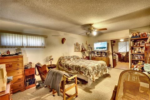 Villa ou maison à vendre à Sanford, Floride: 4 chambres, 211.45 m2 № 2308445 - photo 10