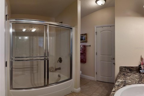 House in Poinciana, Florida 3 bedrooms, 125.23 sq.m. № 2104438 - photo 11