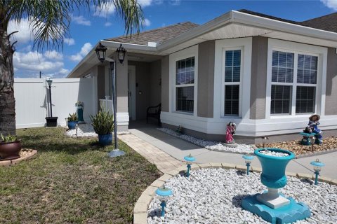 House in Poinciana, Florida 3 bedrooms, 125.23 sq.m. № 2104438 - photo 4