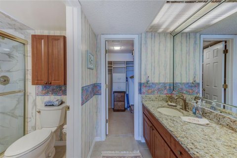 Condo in South Pasadena, Florida, 2 bedrooms  № 1655809 - photo 16