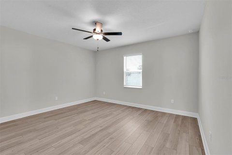 Casa en venta en Palm Coast, Florida, 4 dormitorios, 217.02 m2 № 1618230 - foto 11