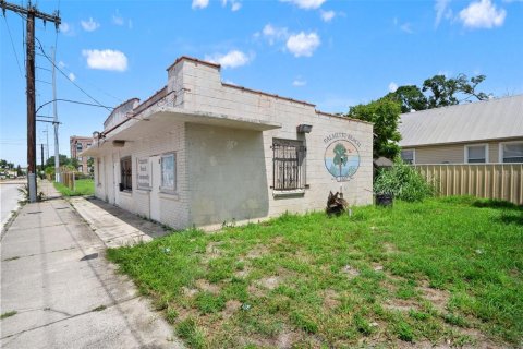 Propiedad comercial en venta en Tampa, Florida, 124.86 m2 № 2398301 - foto 5
