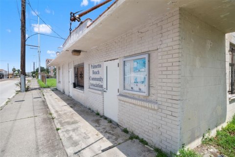 Propiedad comercial en venta en Tampa, Florida, 124.86 m2 № 2398301 - foto 4