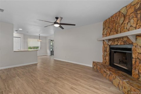 House in Inverness, Florida 2 bedrooms, 104.42 sq.m. № 1798446 - photo 6