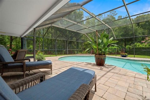 House in Tampa, Florida 4 bedrooms, 220.83 sq.m. № 1824529 - photo 5