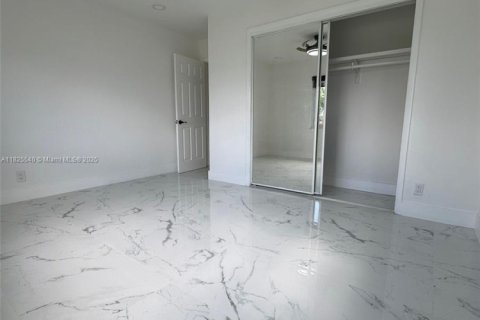 House in Boynton Beach, Florida 2 bedrooms, 132.66 sq.m. № 1934682 - photo 13