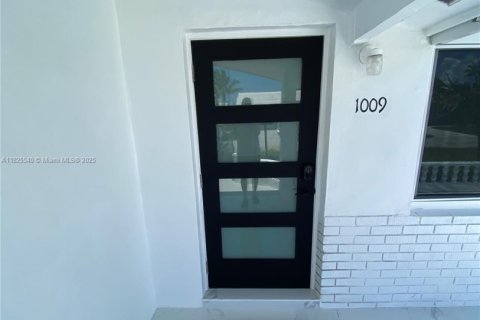 House in Boynton Beach, Florida 2 bedrooms, 132.66 sq.m. № 1934682 - photo 23