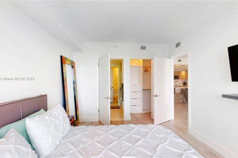 Купить кондоминиум в Майами, Флорида 2 спальни, 100.43м2, № 1958890 - фото 14