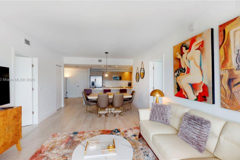 Купить кондоминиум в Майами, Флорида 2 спальни, 100.43м2, № 1958890 - фото 3
