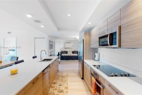 Купить кондоминиум в Майами, Флорида 2 спальни, 100.43м2, № 1958890 - фото 7