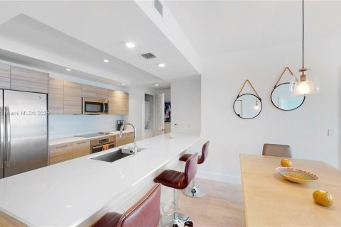 Купить кондоминиум в Майами, Флорида 2 спальни, 100.43м2, № 1958890 - фото 6