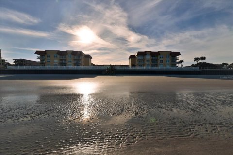 Copropriété à louer à New Smyrna Beach, Floride: 2 chambres, 84.73 m2 № 2214559 - photo 25