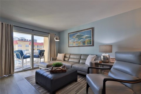 Copropriété à louer à New Smyrna Beach, Floride: 2 chambres, 84.73 m2 № 2214559 - photo 5