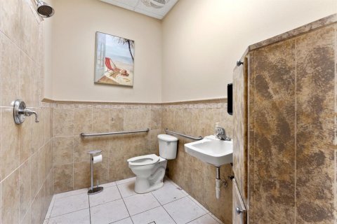 Immobilier commercial à louer à Orlando, Floride № 2166161 - photo 2