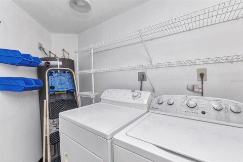 Copropriété à vendre à Punta Gorda, Floride: 2 chambres, 124.49 m2 № 1507725 - photo 24