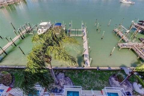 Touwnhouse à louer à Clearwater, Floride: 4 chambres, 310.29 m2 № 1580589 - photo 18