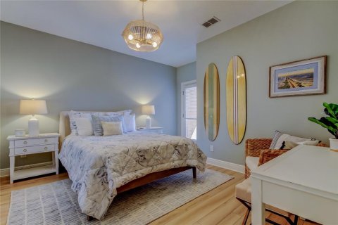 Touwnhouse à louer à Clearwater, Floride: 4 chambres, 310.29 m2 № 1580589 - photo 12