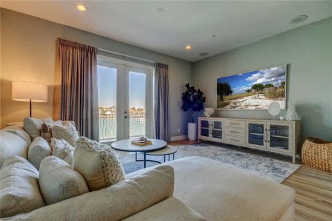 Touwnhouse à louer à Clearwater, Floride: 4 chambres, 310.29 m2 № 1580589 - photo 8