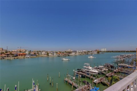 Touwnhouse à louer à Clearwater, Floride: 4 chambres, 310.29 m2 № 1580589 - photo 19