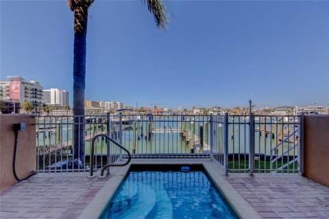 Touwnhouse à louer à Clearwater, Floride: 4 chambres, 310.29 m2 № 1580589 - photo 24