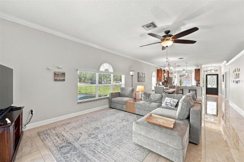 House in Tarpon Springs, Florida 2 bedrooms, 155.43 sq.m. № 2428869 - photo 10