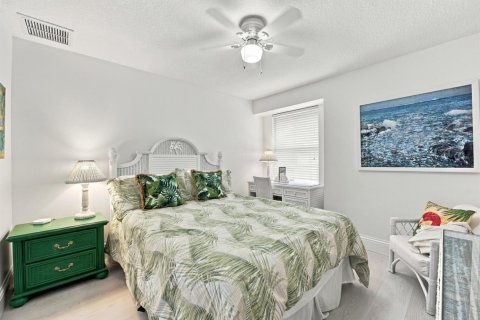 Condo in Jupiter, Florida, 2 bedrooms  № 2401364 - photo 22