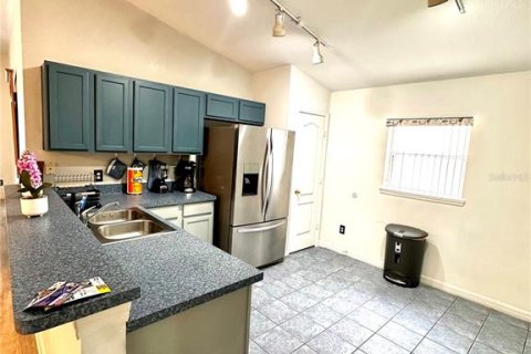 Casa en alquiler en Davenport, Florida, 5 dormitorios, 154.4 m2 № 1915303 - foto 5