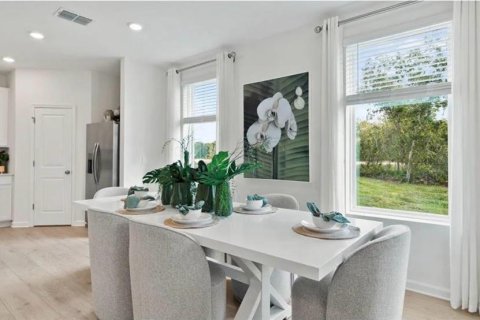 House in Davenport, Florida 3 bedrooms, 162.58 sq.m. № 2273336 - photo 21
