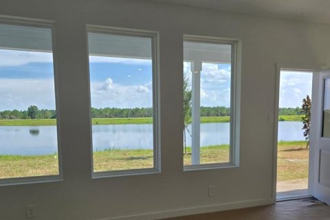 House in Davenport, Florida 3 bedrooms, 162.58 sq.m. № 2273336 - photo 30