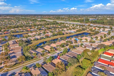 Casa en venta en Boynton Beach, Florida, 3 dormitorios, 173.91 m2 № 2030243 - foto 7