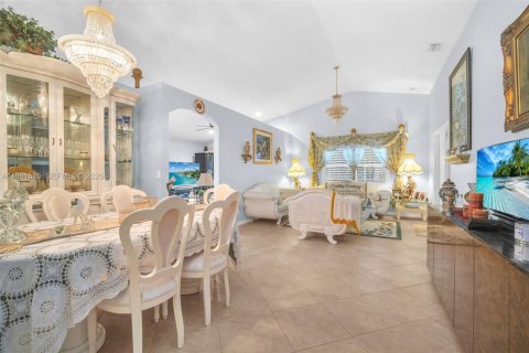 Casa en venta en Boynton Beach, Florida, 3 dormitorios, 173.91 m2 № 2030243 - foto 15