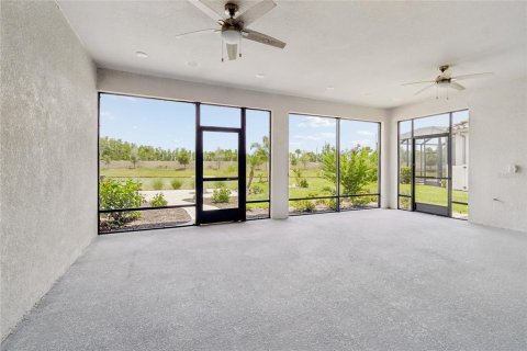 Villa ou maison à vendre à Wesley Chapel, Floride: 3 chambres, 223.06 m2 № 2152235 - photo 5