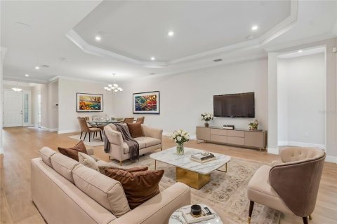 Villa ou maison à vendre à Wesley Chapel, Floride: 3 chambres, 223.06 m2 № 2152235 - photo 3
