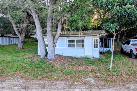 Casa en Umatilla, Florida 2 dormitorios, 73.58 m2 № 2121830
