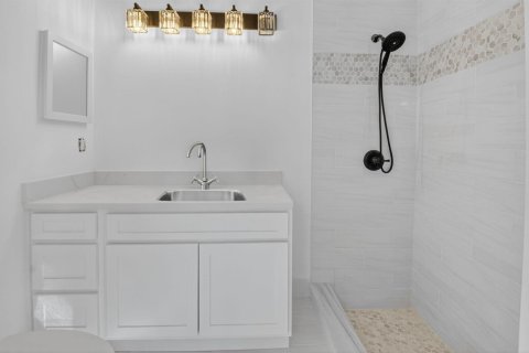 House in Boynton Beach, Florida 4 bedrooms, 131.83 sq.m. № 2082103 - photo 15