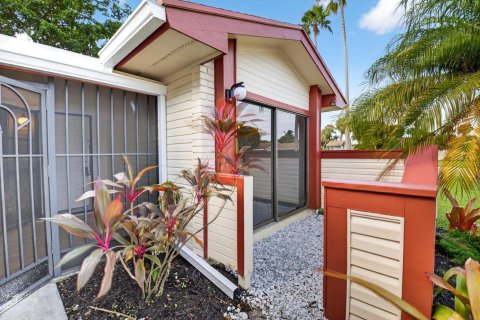 House in Boynton Beach, Florida 4 bedrooms, 131.83 sq.m. № 2082103 - photo 5
