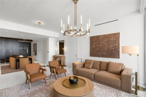 Снять в аренду кондоминиум в Майами, Флорида 2 спальни, 133.5м2, № 2145841 - фото 25