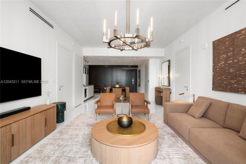 Снять в аренду кондоминиум в Майами, Флорида 2 спальни, 133.5м2, № 2145841 - фото 27